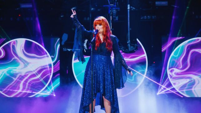 Wynonna Judd Performance Reactions